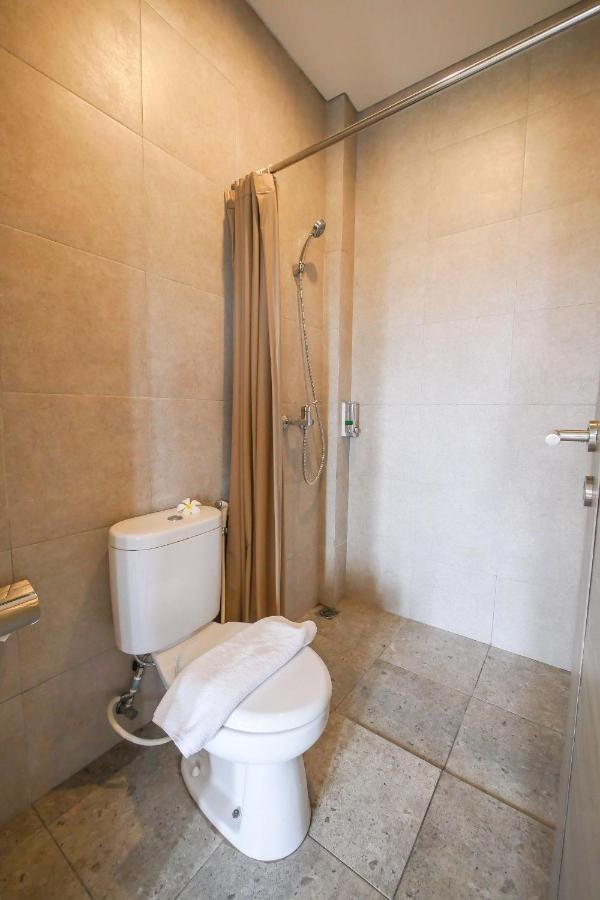 Nivasa Hotel Ungasan Kültér fotó